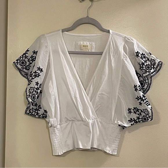 MAEVE by ANTHROPOLOGIE NWOT Tavi Embroidered Top in White - Picture 3 of 8